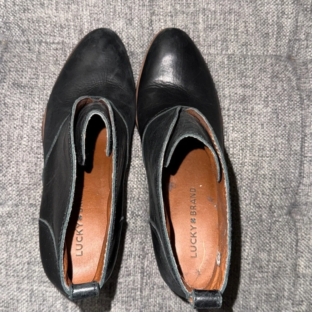 Lucky Brand Ehllen ankle booties black block heel size 7.5